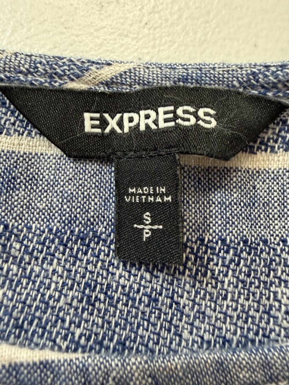 Express Women’s Size S Blue Striped Linen Blend Wrap Mini Dress - Picture 2 of 13